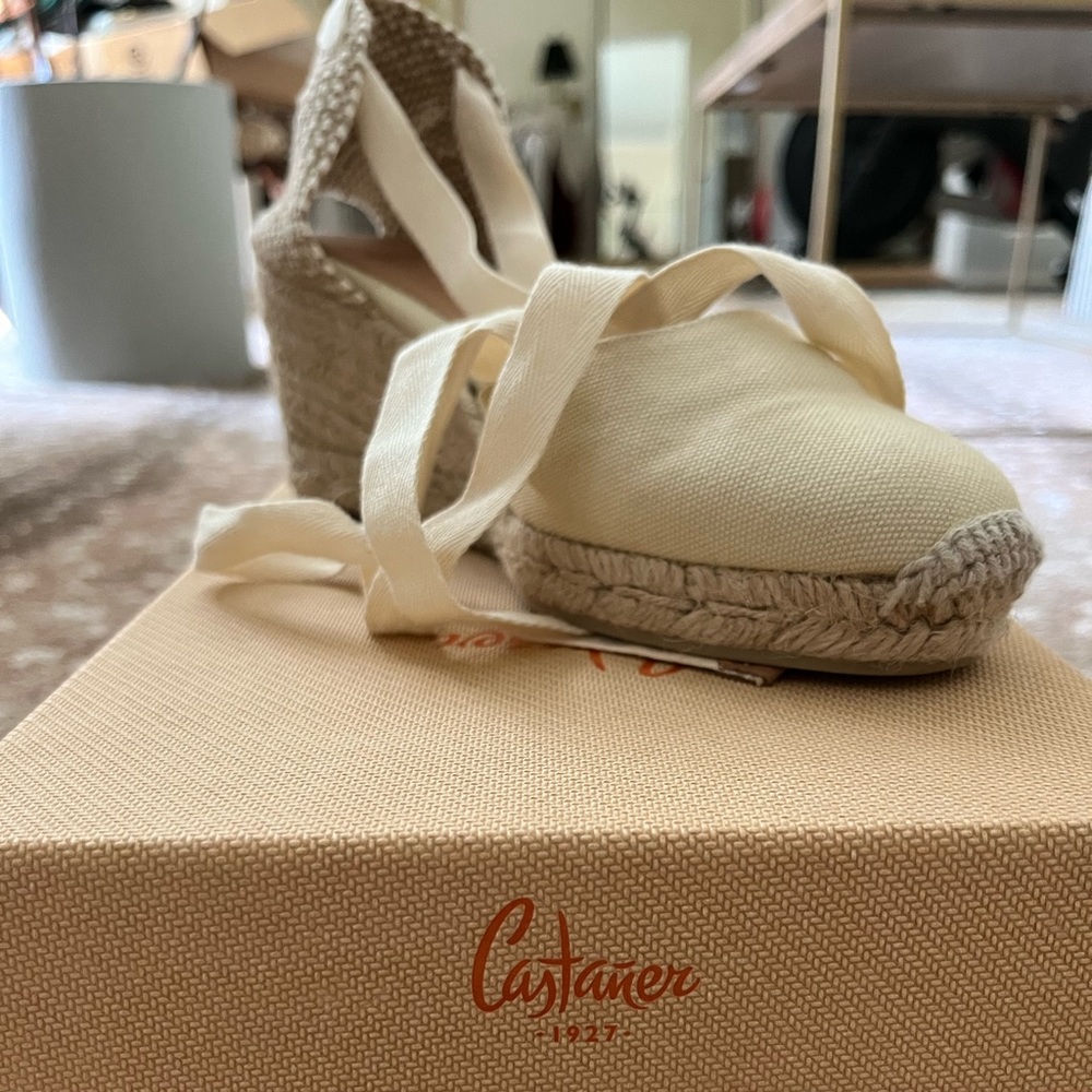 Castaner ivory espadrilles size 37